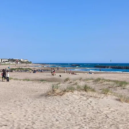 L'effet Triplex 200 Mètres De La Le Grau-dʼAgde